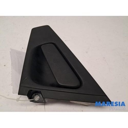 Renault - Clio - Rear door handle 4-door, right