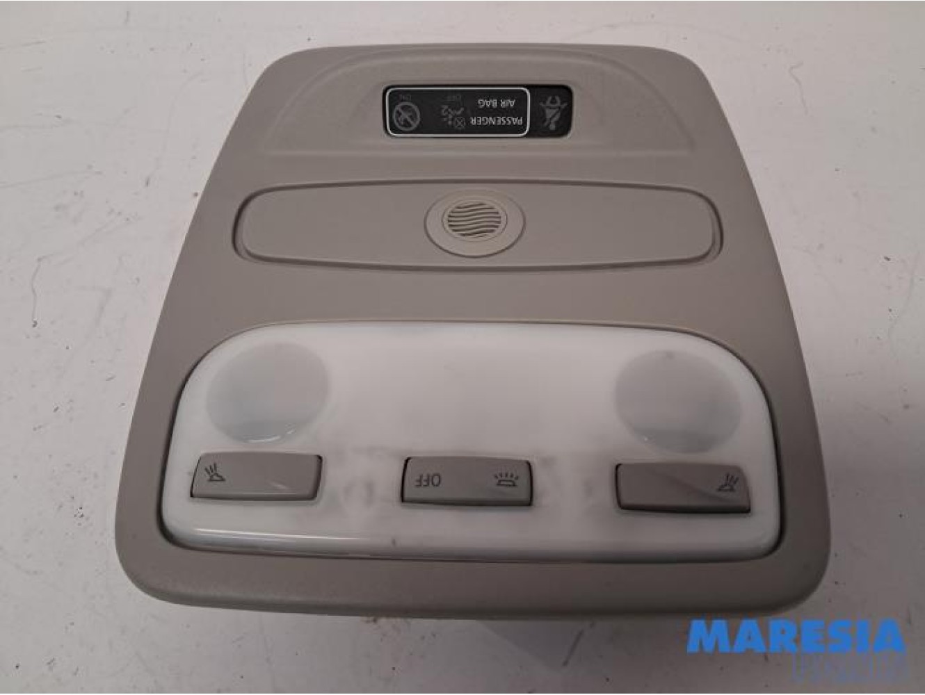 Renault - Clio - Eclairage intérieur avant