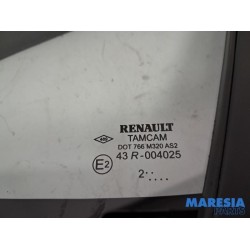 Renault - Clio - Driehoeks Ruit links-voor