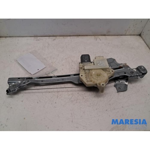 Peugeot - 308 - Rear door window mechanism 4-door, right