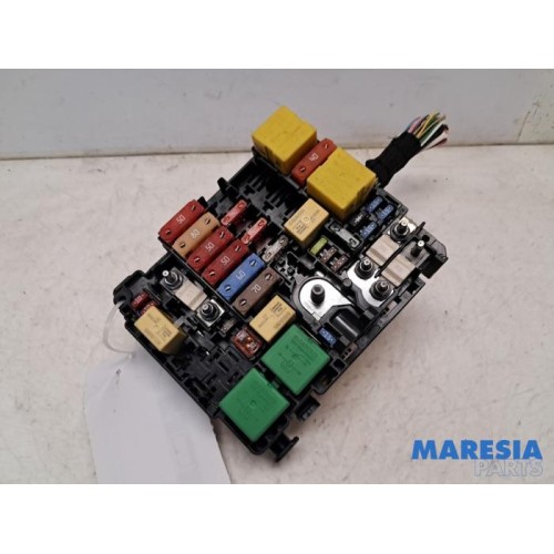 Peugeot - 308 - Fuse box