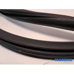 Peugeot - 308 - Türgummi 4-türig links hinten
