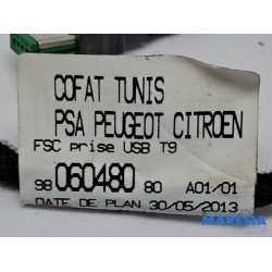 Peugeot - 308 - Prise USB
