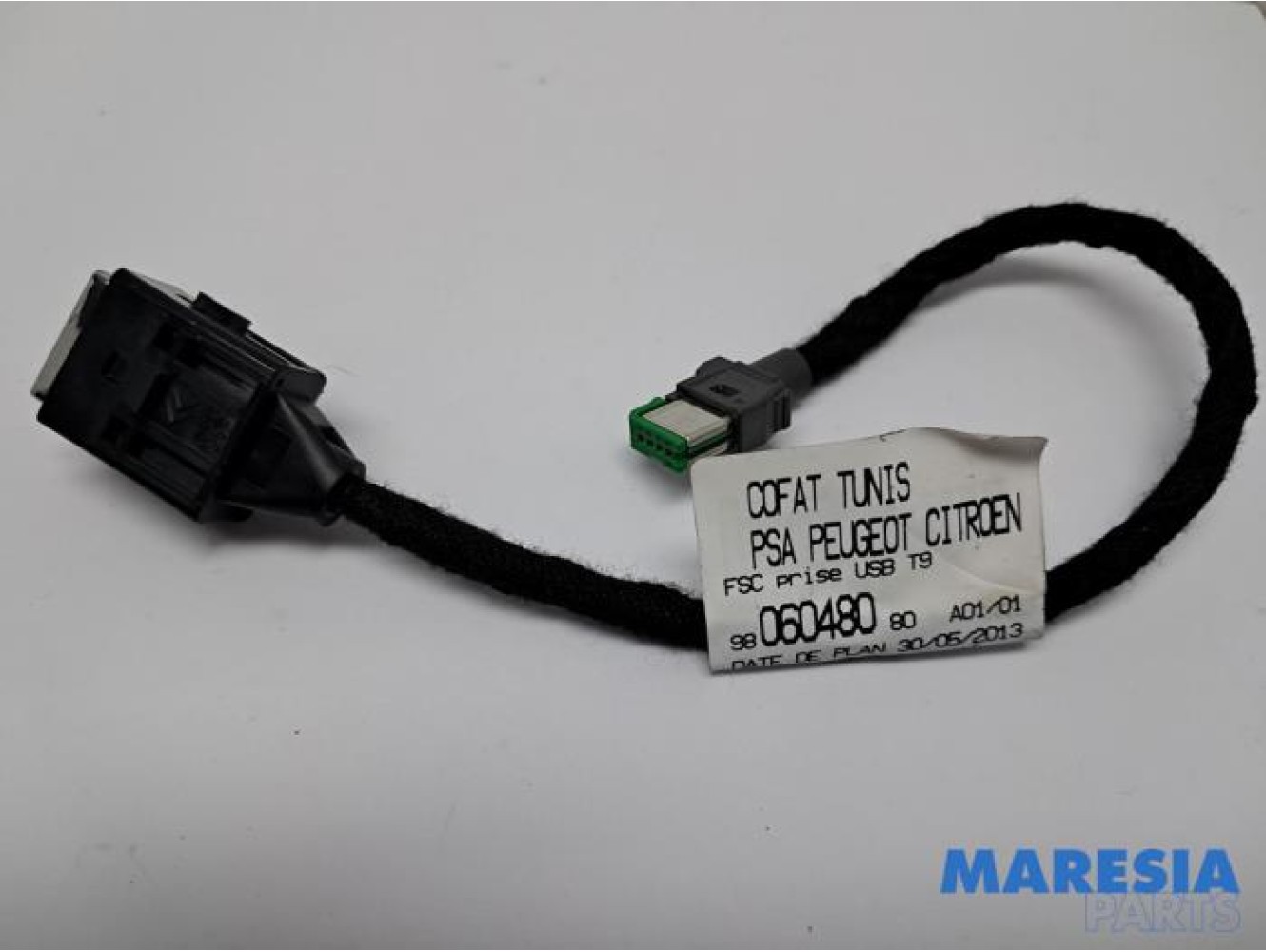Peugeot - 308 - Prise USB