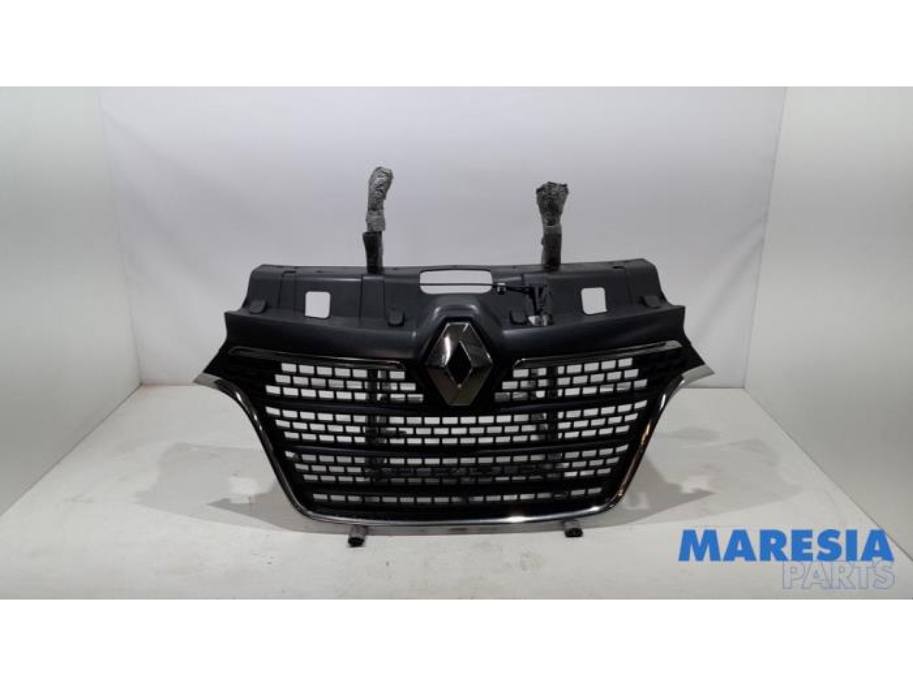 Renault - Master - Grill