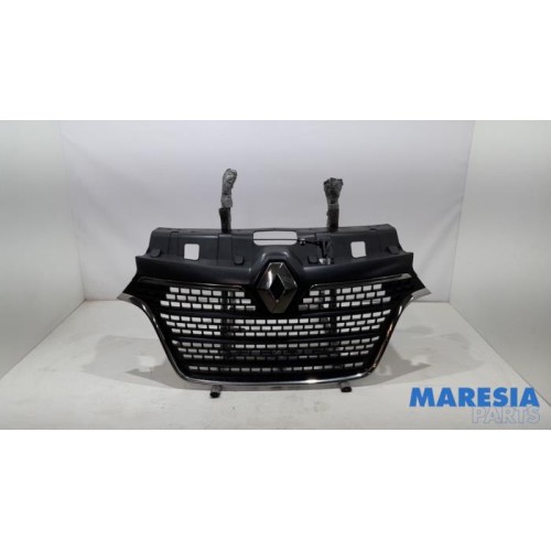 Renault - Master - Grill
