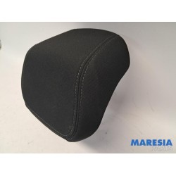 Peugeot - 308 - Headrest