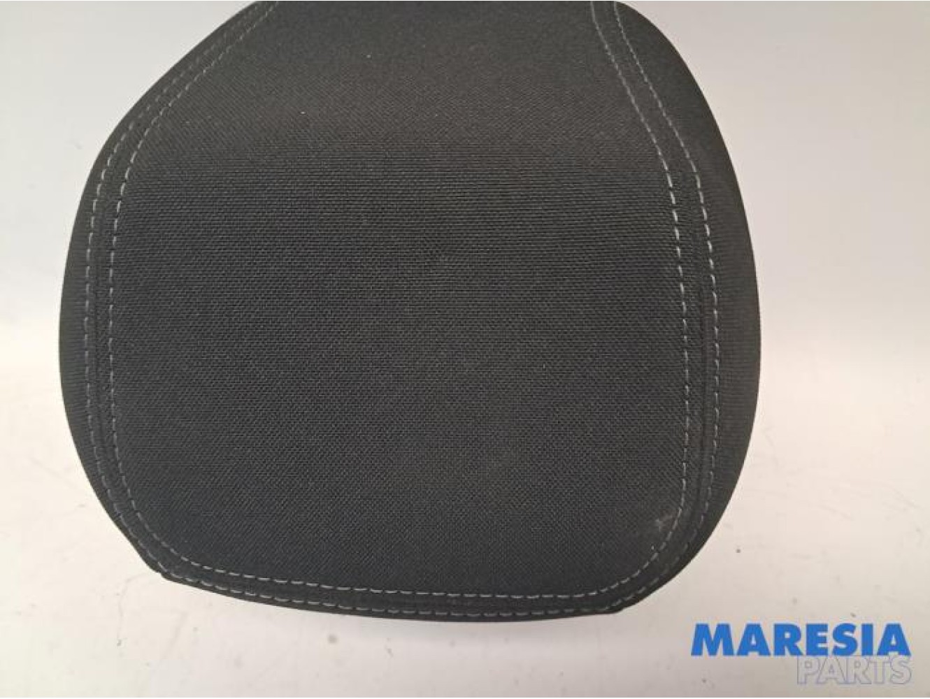 Peugeot - 308 - Headrest