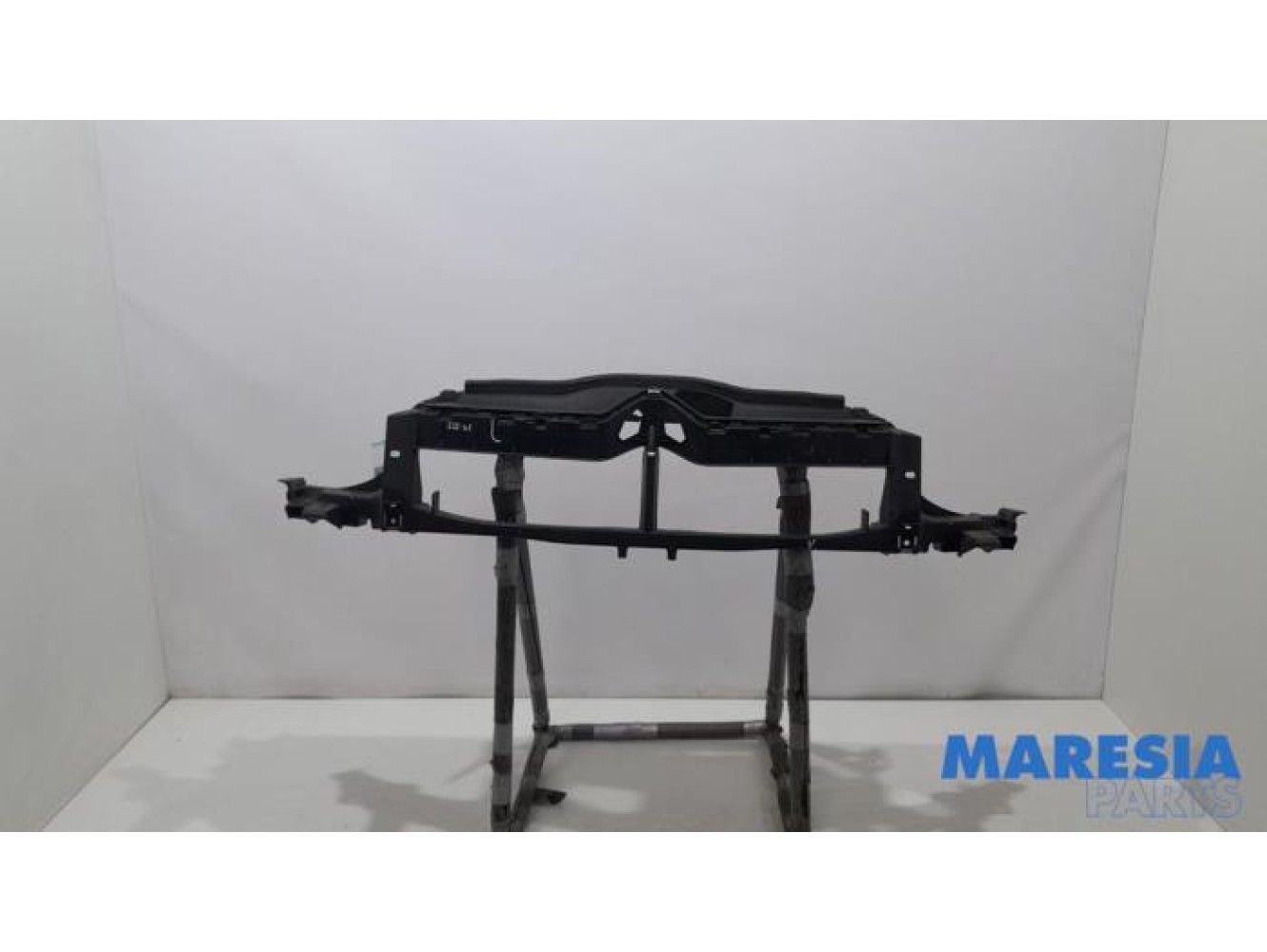 Citroen - C4 - Front part support