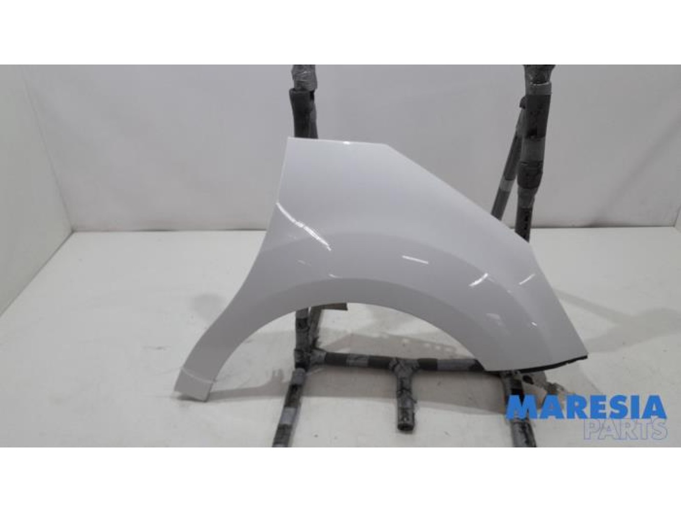 Citroen - DS3 - Front wing, right