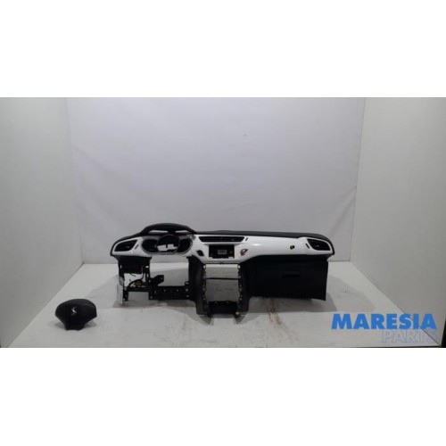 Citroen - DS3 - Airbag set + dashboard