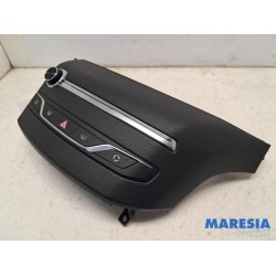 Peugeot - 308 - Panneau commande radio