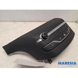 Peugeot - 308 - Panneau commande radio