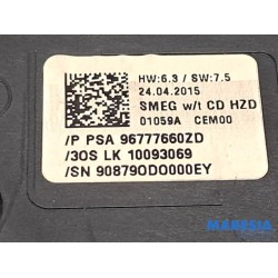 Peugeot - 308 - Panneau commande radio