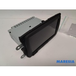 Renault - Captur - Display Multi Media regelunit