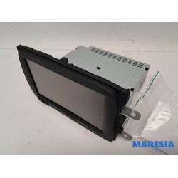 Renault - Captur - Display Multi Media regelunit