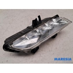 Renault - Captur - Daytime running light, left