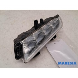 Renault - Captur - Daytime running light, right