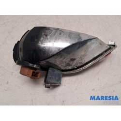 Renault - Captur - Rear fog light