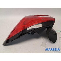 Renault - Captur - Taillight, right