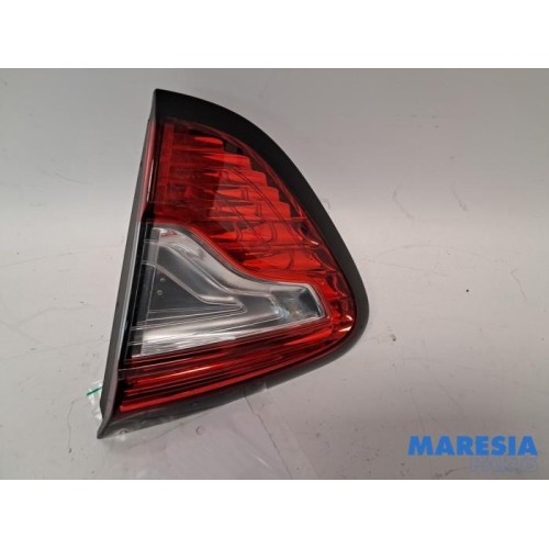 Renault - Captur - Taillight, right