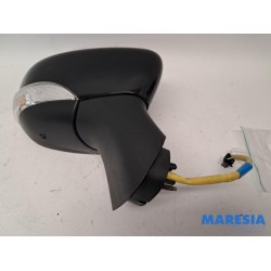 Renault - Captur - Wing mirror, right