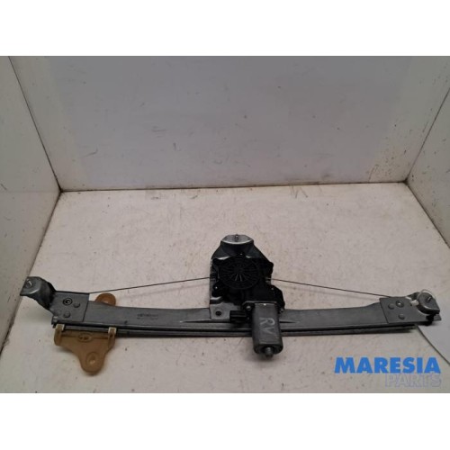 Renault - Captur - Fenstermechanik 4-türig rechts vorne