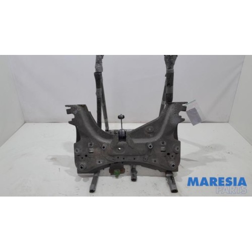 Renault - Captur - Subframe