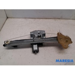 Renault - Captur - Rear door window mechanism 4-door, right