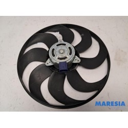 Renault - Captur - Fan motor