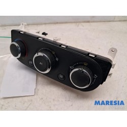 Renault - Captur - Heater control panel