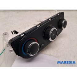 Renault - Captur - Heater control panel