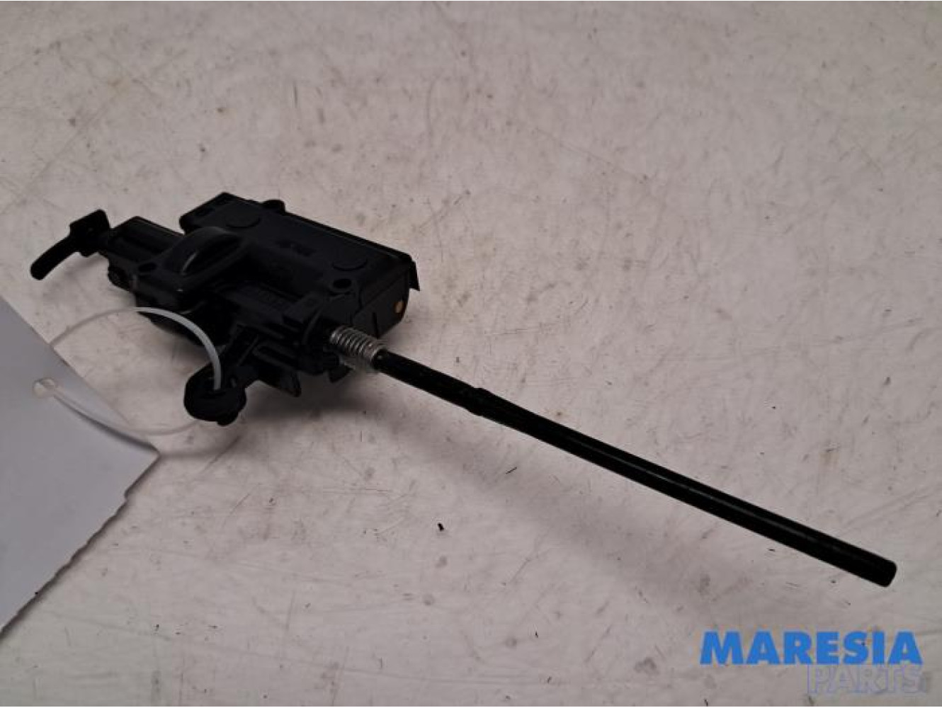 Renault - Captur - Tank flap lock motor