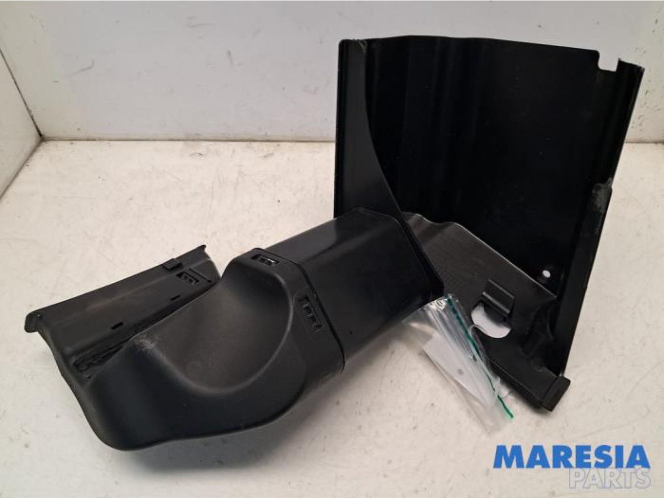 Citroen - C4 - Air intake hose
