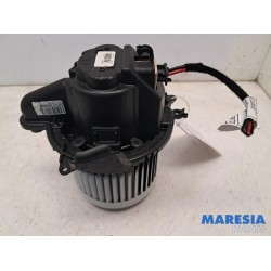Renault - Captur - Heating and ventilation fan motor