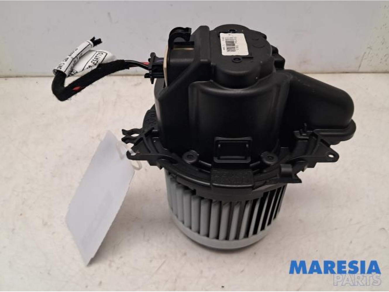 Renault - Captur - Heating and ventilation fan motor