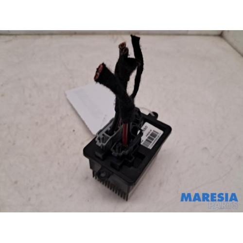 Renault - Captur - Heater resistor