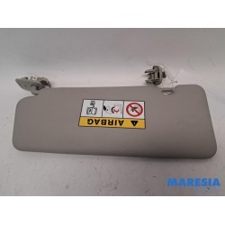 Renault - Captur - Zonneklep