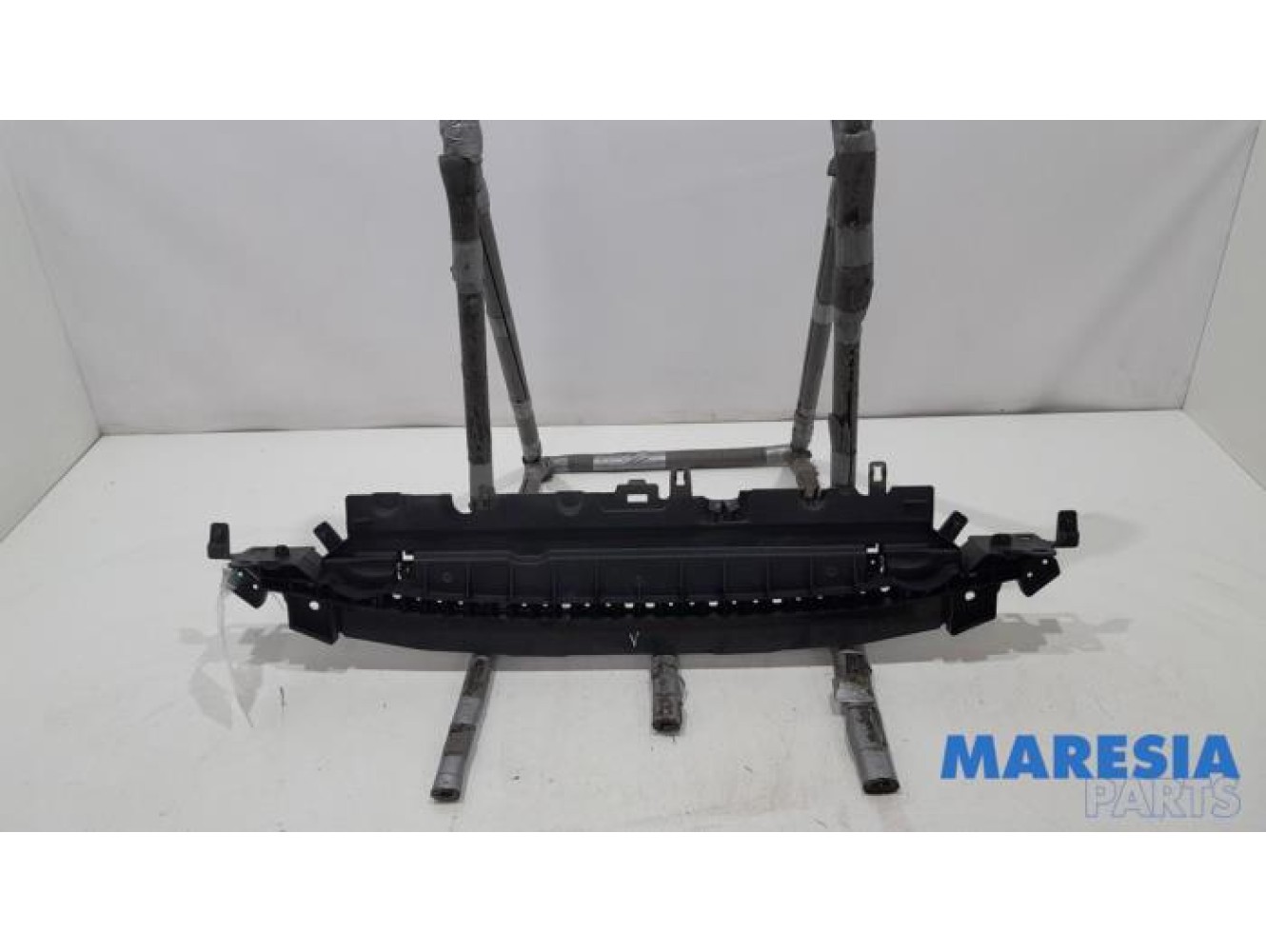 Citroen - DS3 - Front bumper frame