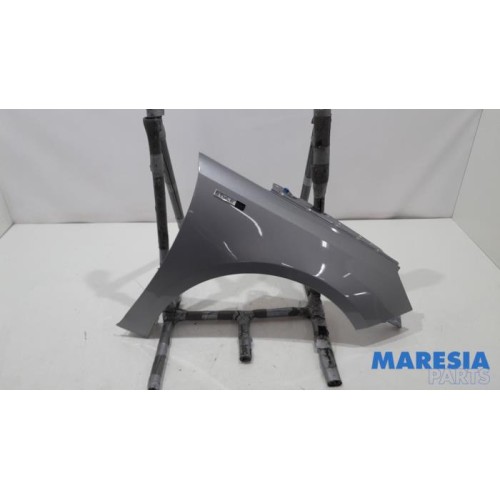 Peugeot - 308 - Front wing, right