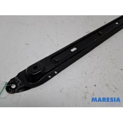 Citroen - C4 - Radiator bar