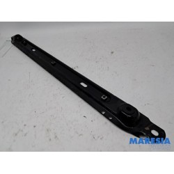 Citroen - C4 - Radiator bar