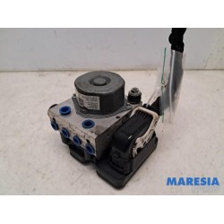 Peugeot - 308 - ABS pump