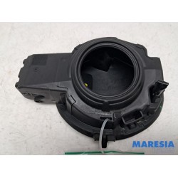 Peugeot - 308 - Tank cap cover