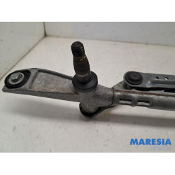 Peugeot - 308 - Wiper mechanism