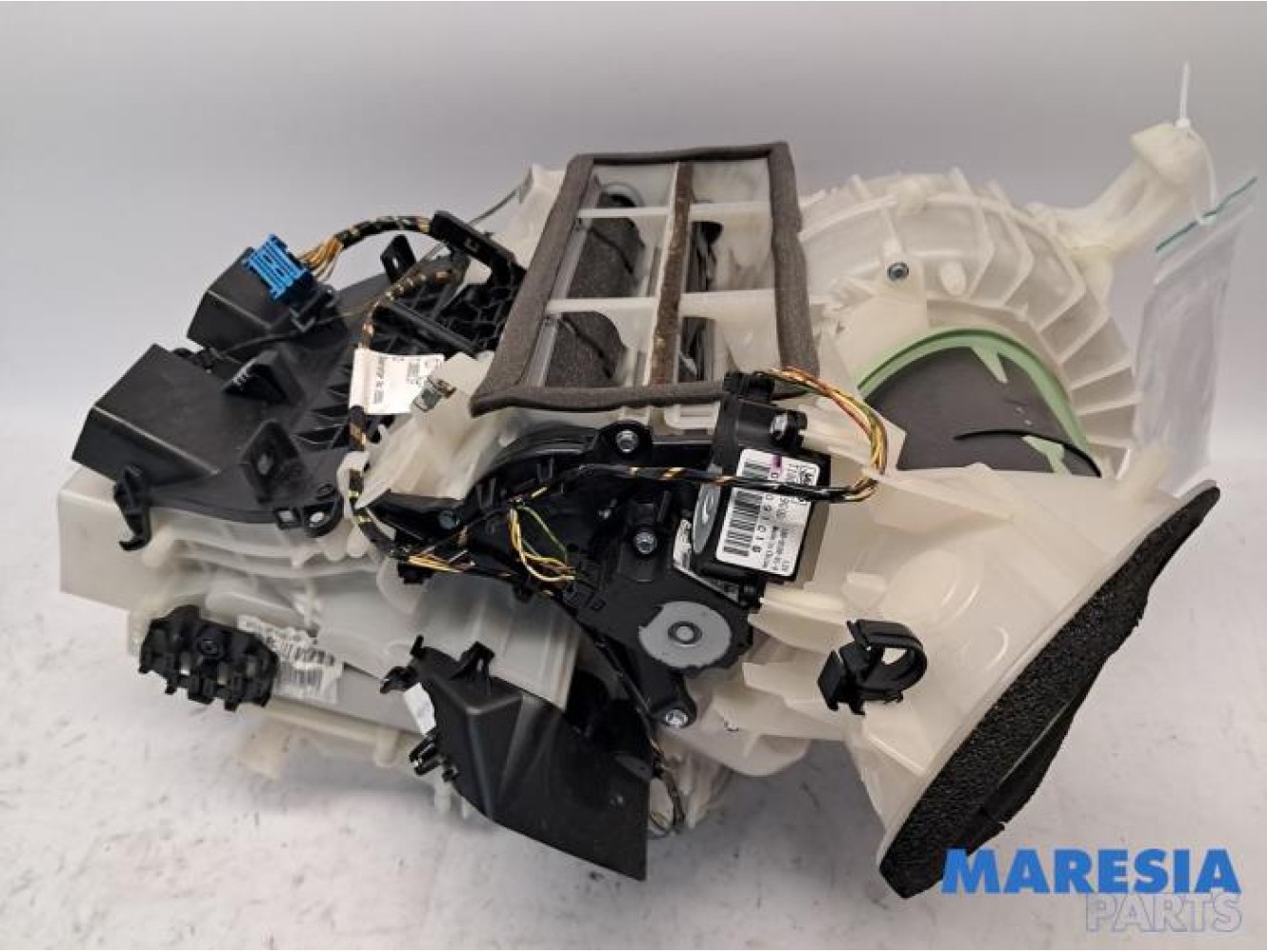 Citroen - C4 - Heater housing