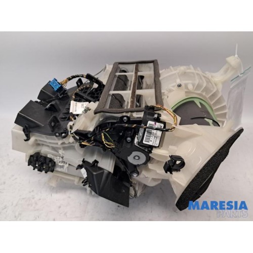 Citroen - C4 - Heater housing