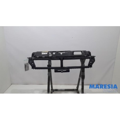 Peugeot - 308 - Support partie avant