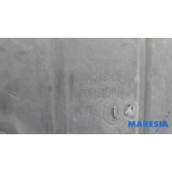 Renault - Captur - Engine protection panel
