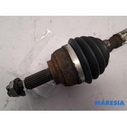 Renault - Captur - Front drive shaft, right